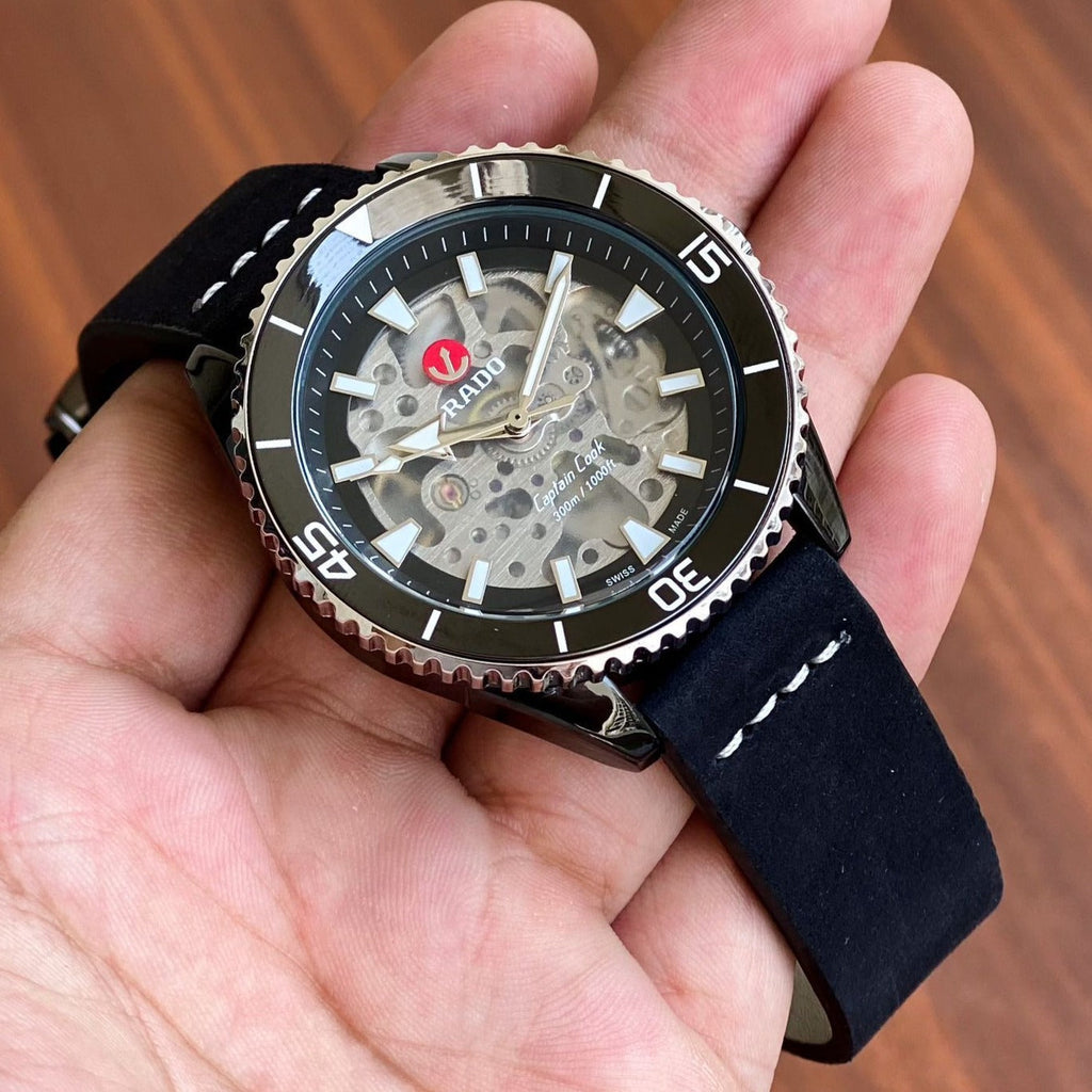 Amazing Vintage Style with Modern Features Luxury watch