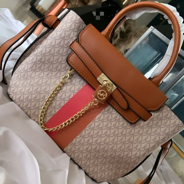 Amazing high-end quality leather Bag