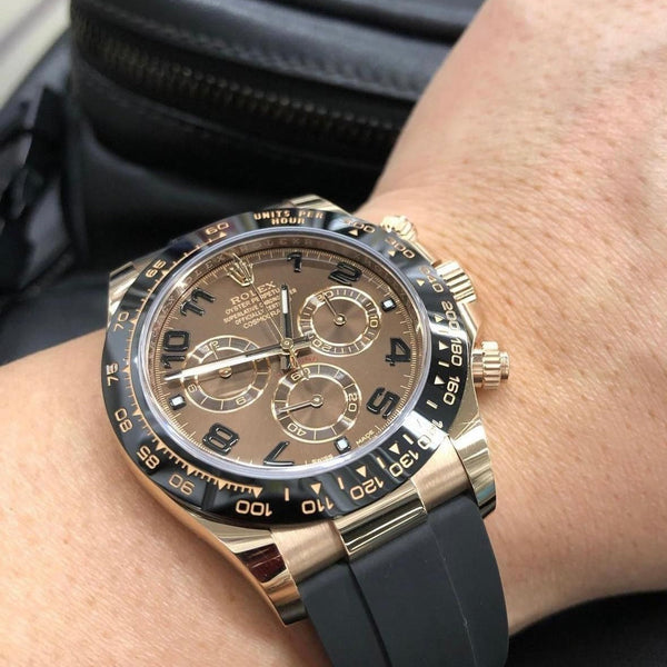 Amazing Rose gold Bezel Men's Luxury watch