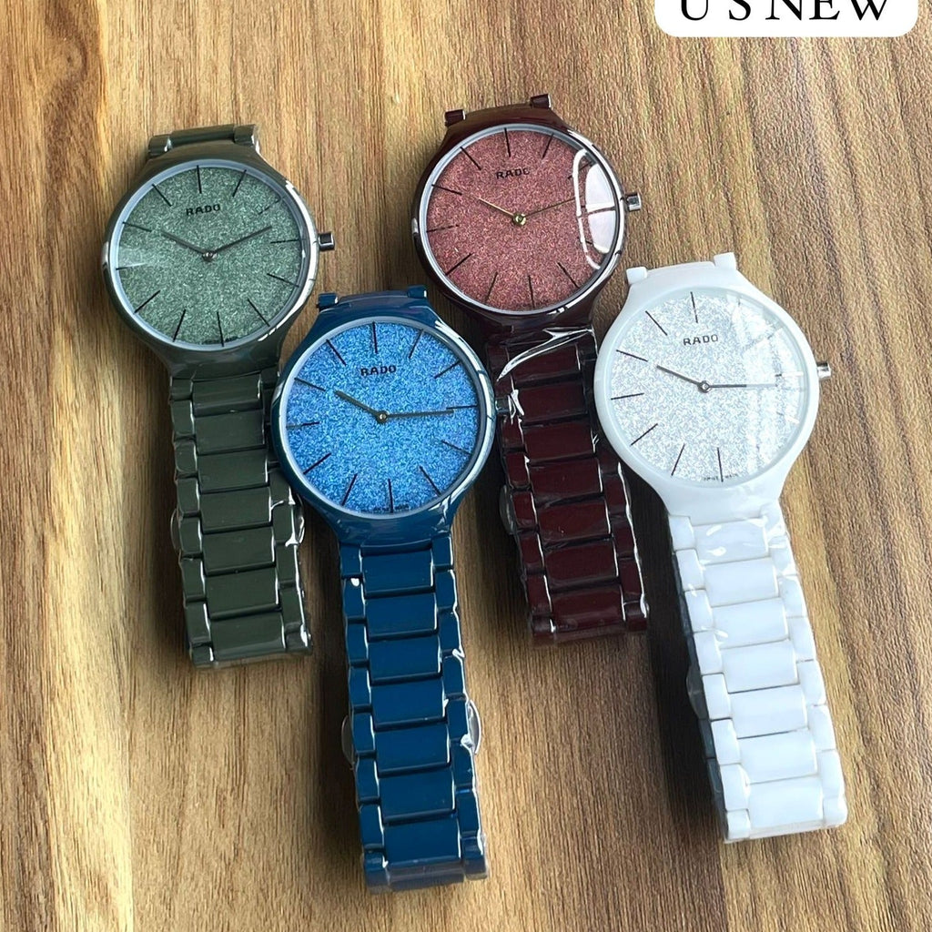 Amazing sleek and stylish Ceramica watch