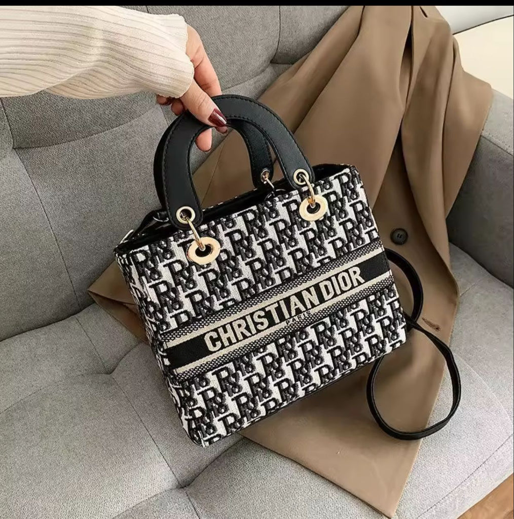 Amazing lady Handbag