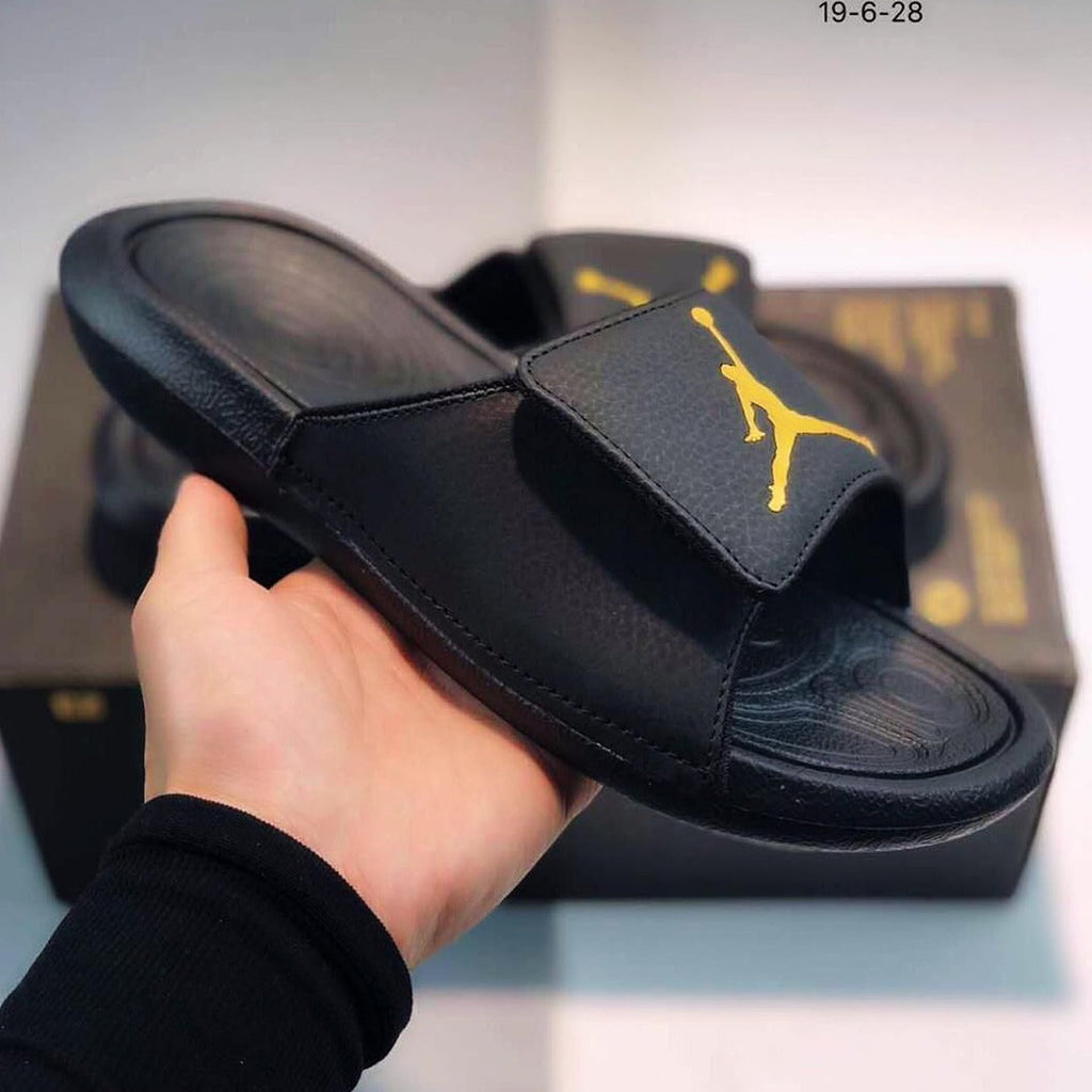 Amazing Fashionable Trending Flip Flops