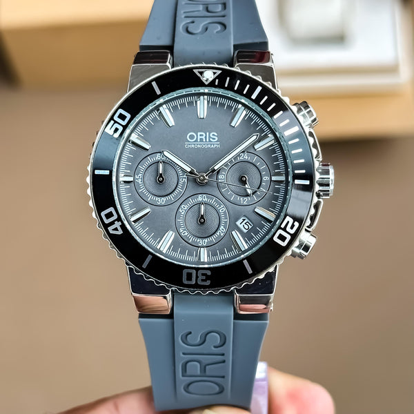 Aquis collection of diver’s watch - Timecraze