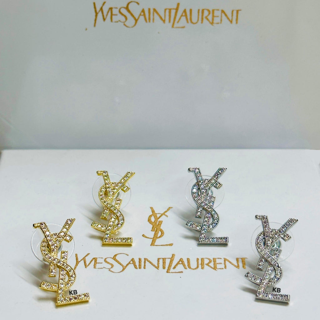 Amazing Initial Stud Earrings - Timecraze