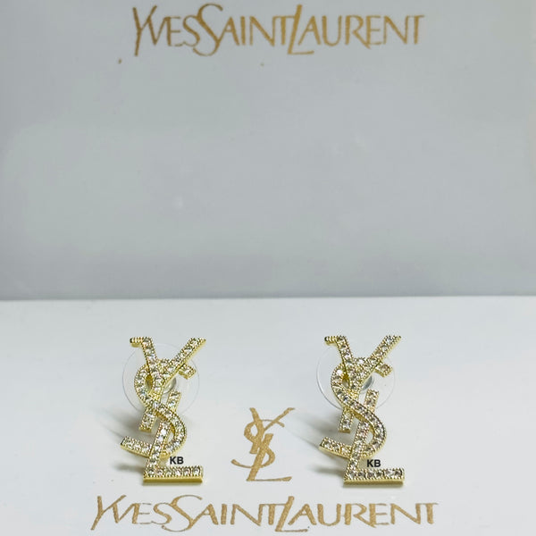 Amazing Initial Stud Earrings - Timecraze