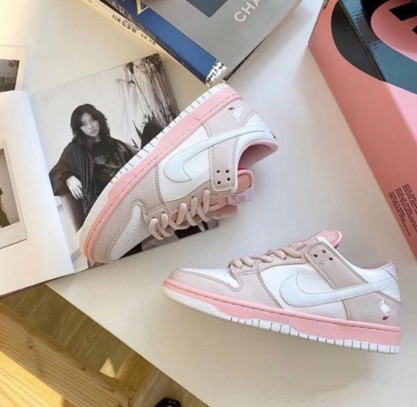 Amazing Sb Dunk Girls Shoes - Timecraze