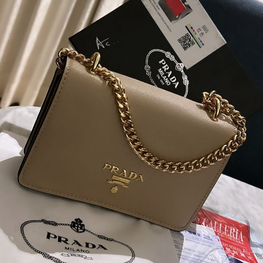 Saffiano Small Chain Flap Bag - Timecraze