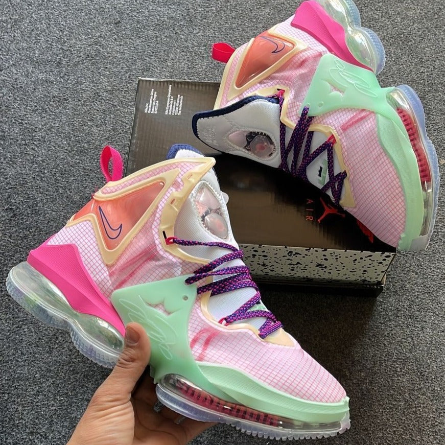 Amazing Premium Lebron 19 Shoes - Timecraze