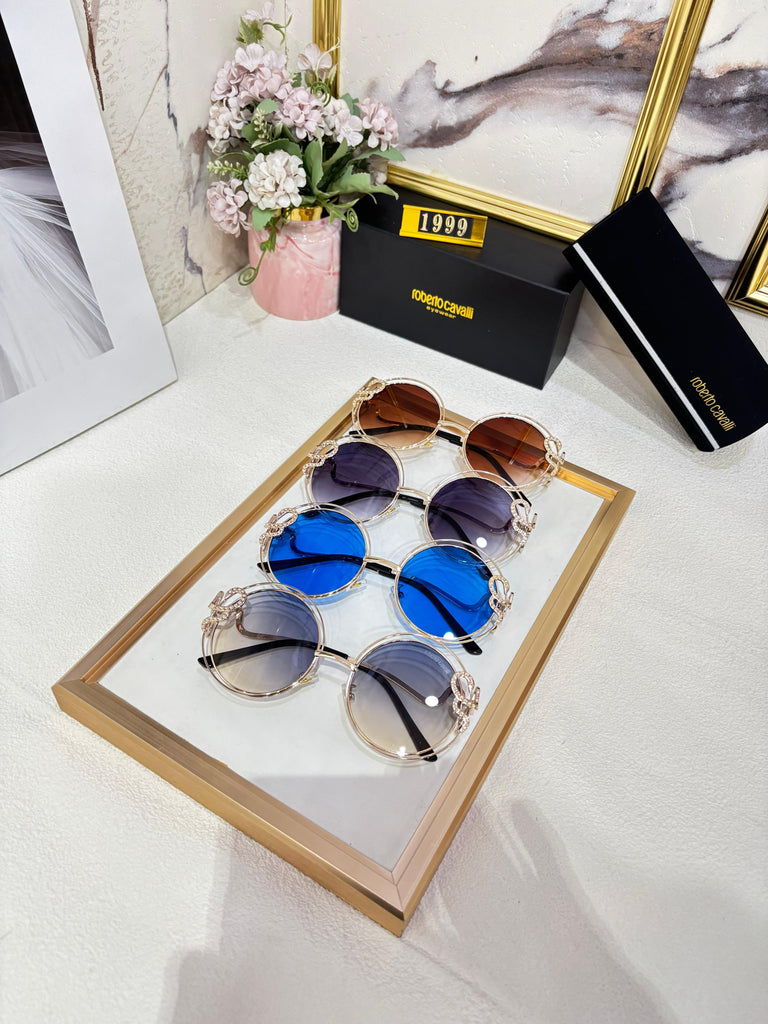 Stylish Women's Round Sunglasses