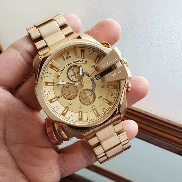 Amazing commanding  stylish sport Men's watch