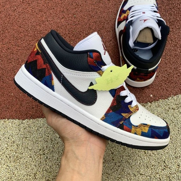 Amazing  highly sought-after  sneakers Men's Shoes