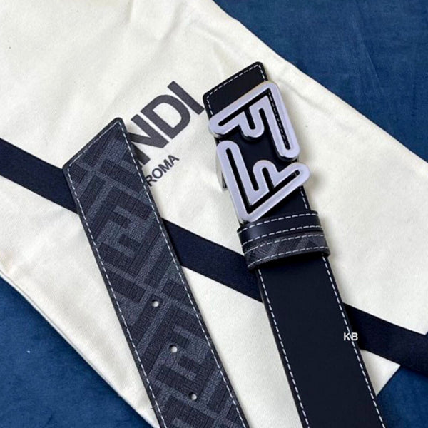 Amazing  smooth black leather Belt