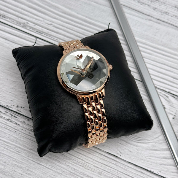 Swrvski premium luxury watch - Timecraze
