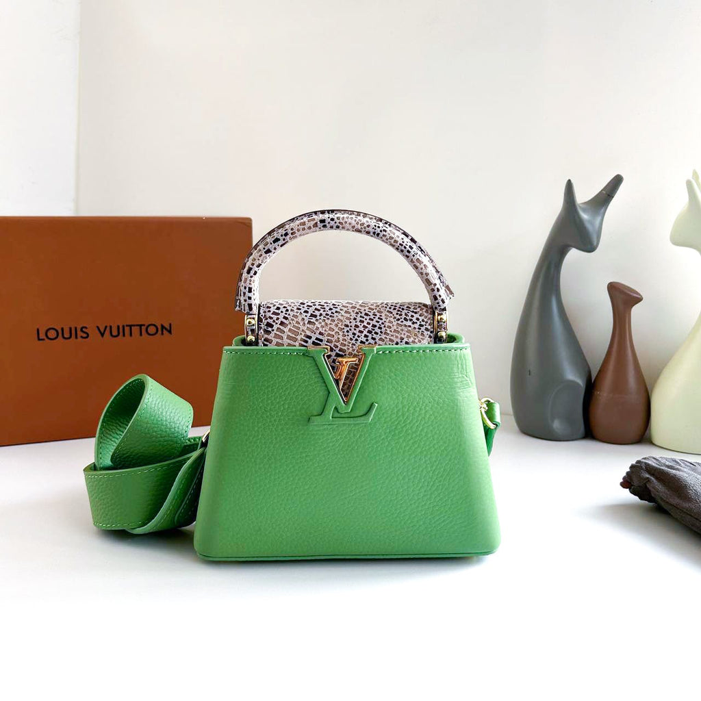 Lv premium quality bag - Timecraze