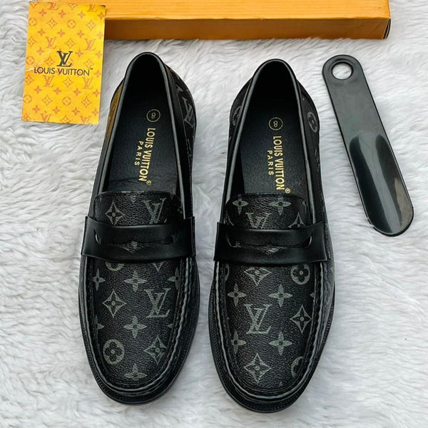 Amazing LV Buckle Check Loafers - Timecraze