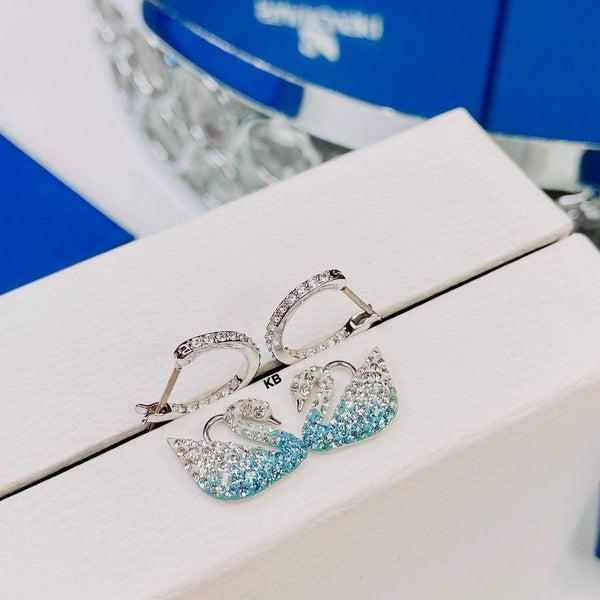 Amazing srwski swan pierced earrings - Timecraze