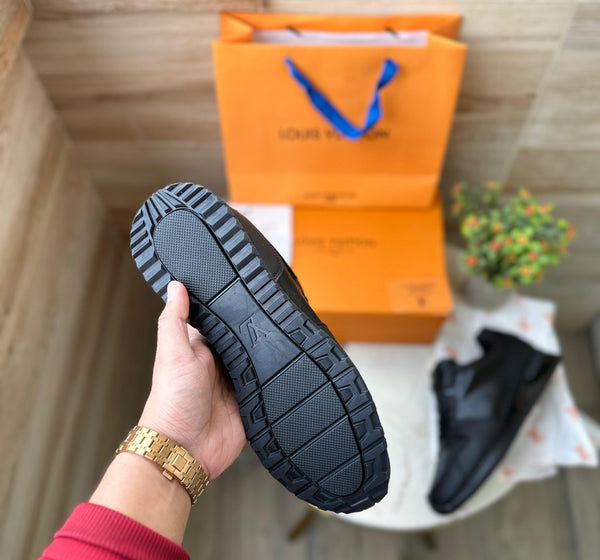 Lv run away sneaker shoes - Timecraze