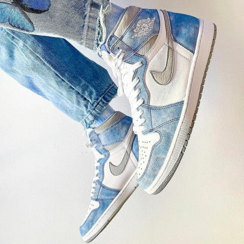 Retro 1 Hyper Royal Shoes - Timecraze