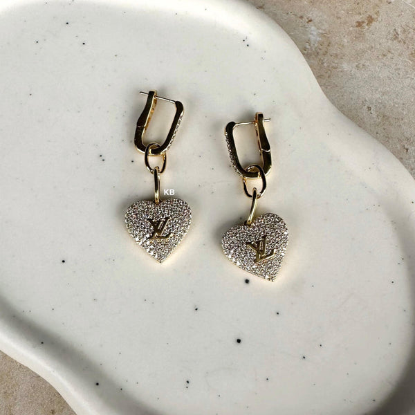 Lv premium heart shape earrings - Timecraze
