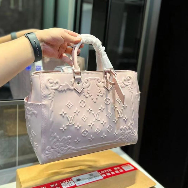 Lv Monogram casual bag - Timecraze