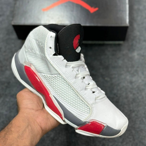 Jordan Retro 38 shoes - Timecraze