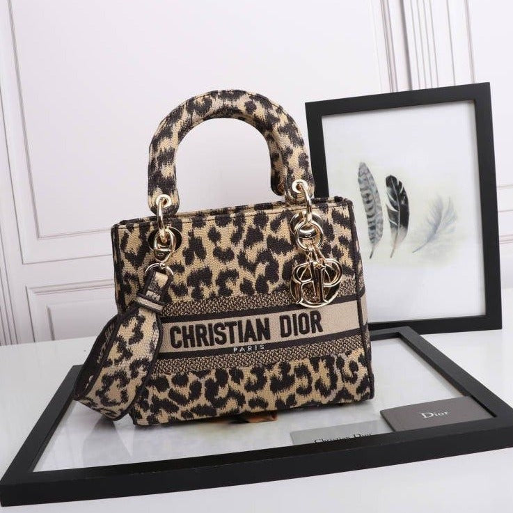 Crtn lady dor bag - Timecraze
