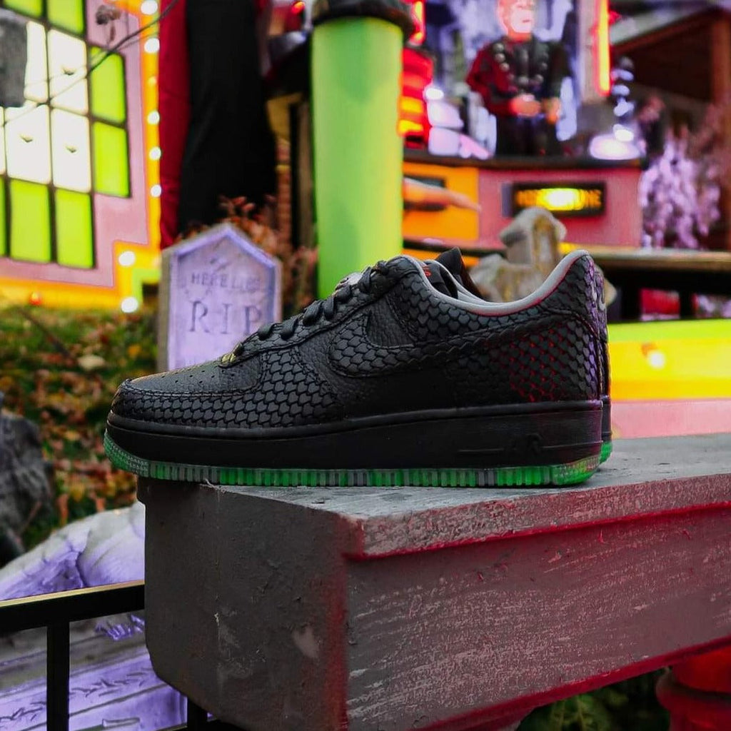 Airforce 1 Low Halloween Shoes - Timecraze