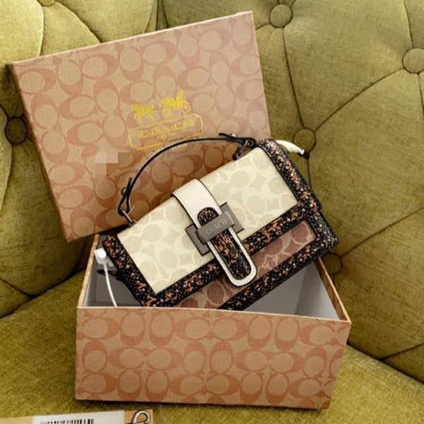 Amazing stud premium handbags - Timecraze