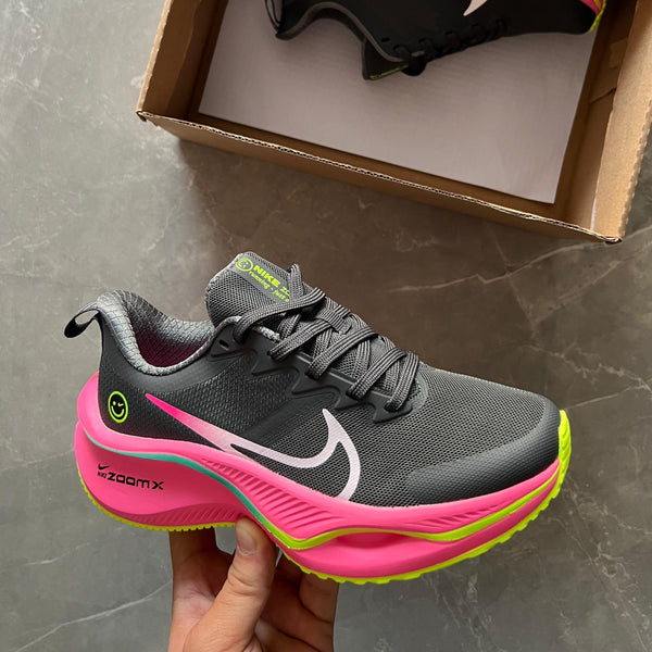 Nk premium x smiley girls shoes - Timecraze